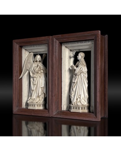 Escultura-díptico-de-la-anuciación-de-Jan-Van-Eyck-vista-lateral-derecha Escultura-díptico-de-la-anuciación-de-Jan-Van-Eyck-vista-lateral-derecha